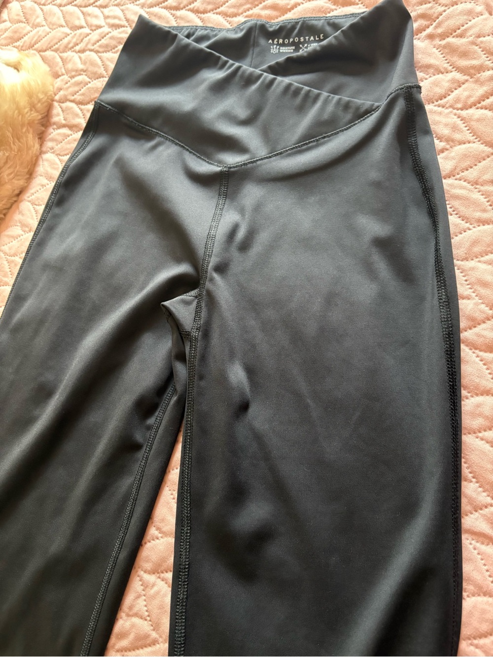 Aeropostale Black High-Rise Active Leggings